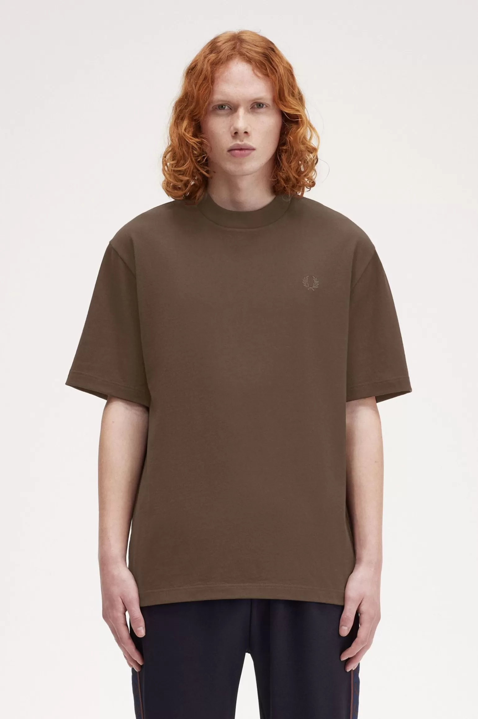 T-Shirts^Fred Perry Lässiges T-Shirt Gebrannter Tabak